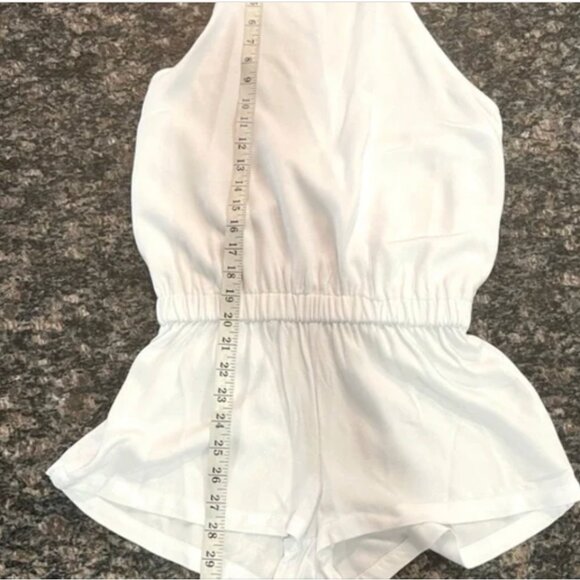 Mikoh Takaroa Summer Beach halter neck low back romper size 1 small - Picture 3 of 8